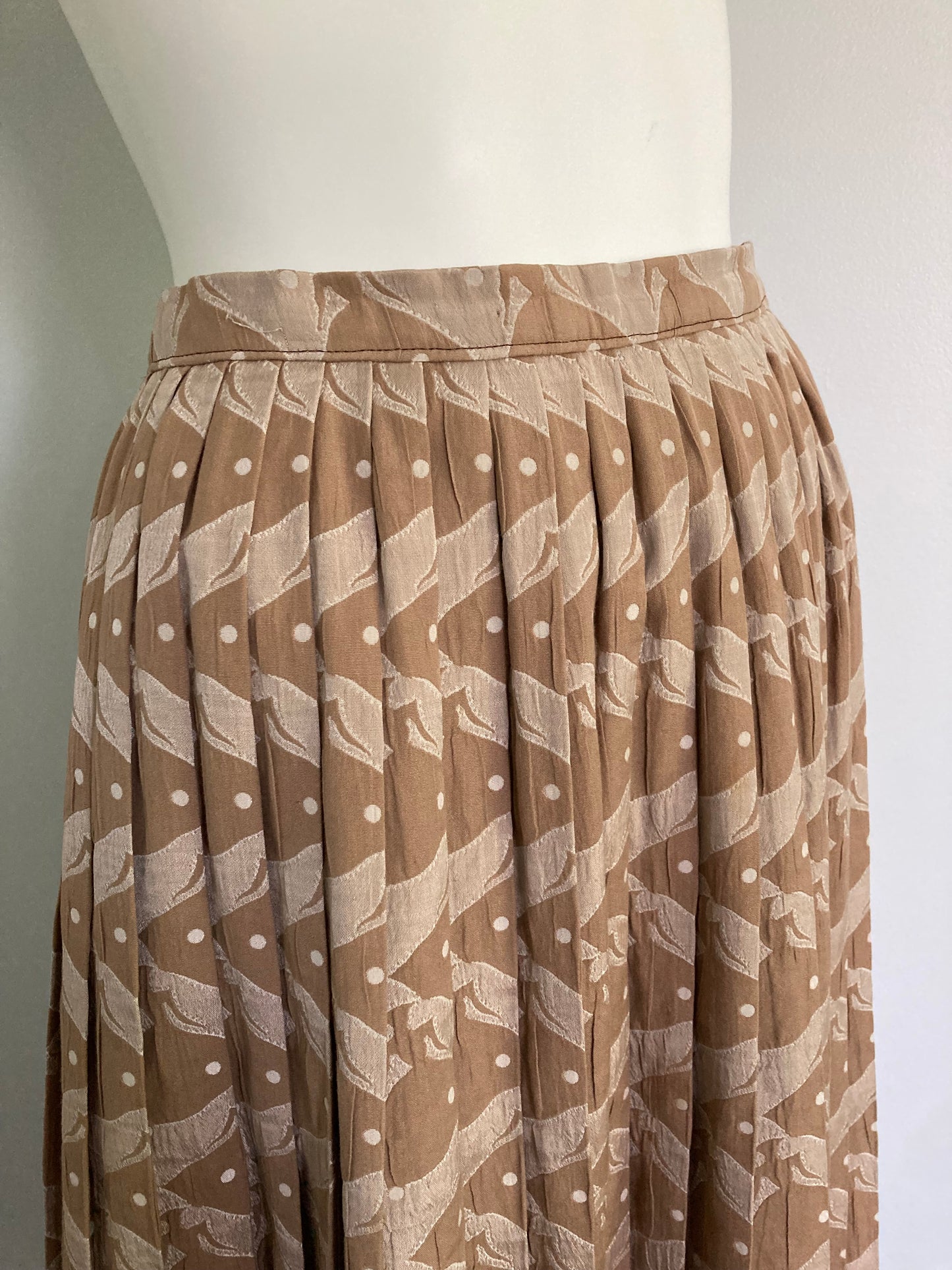 1970s Novelty Print Pleated A-line Skirt, Size S
