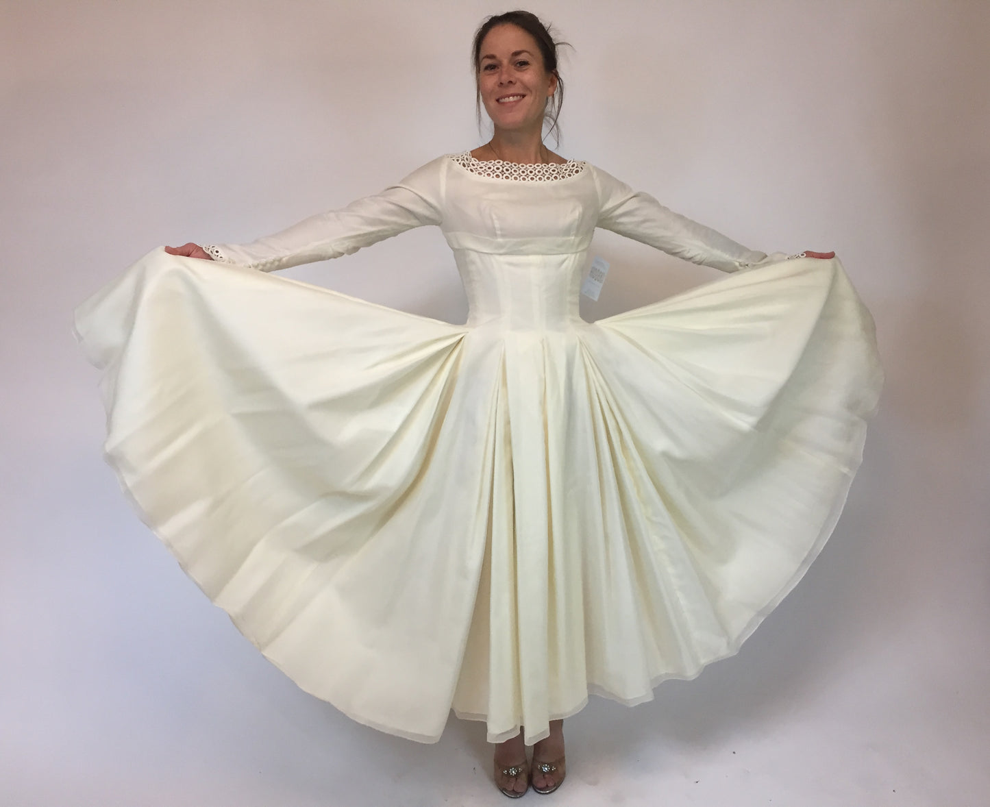 Tea-Length Wedding Dress 1958 - Antiquaire Boutique 