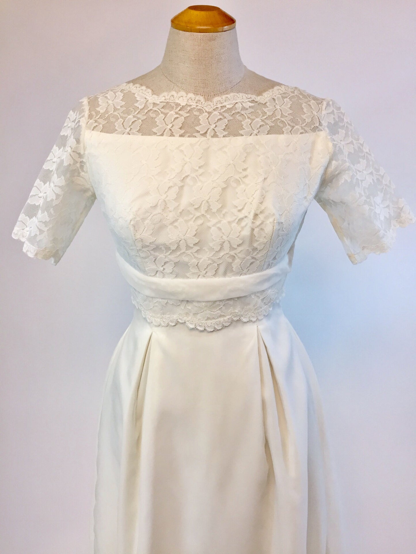 Sweet Marie 1960s Wedding dress - Antiquaire Boutique 