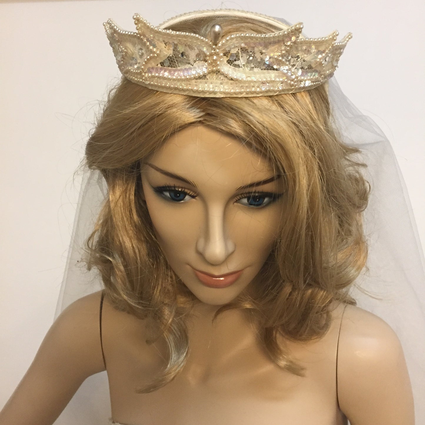 Karin’s Crown 1950’s Veil